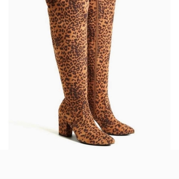 Torrid Pointed Toe Over-The-Knee Boot - Wide Width & Extra Wide Calf - Picture 3 of 3